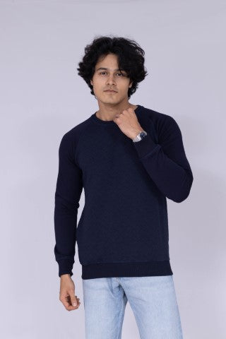 Classic dark blue full sleeve sweatshirt