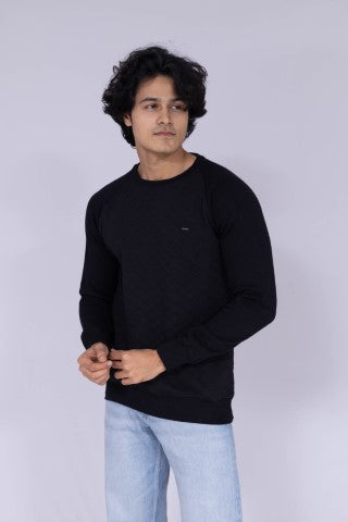 Classic black full sleeve sweatshirt