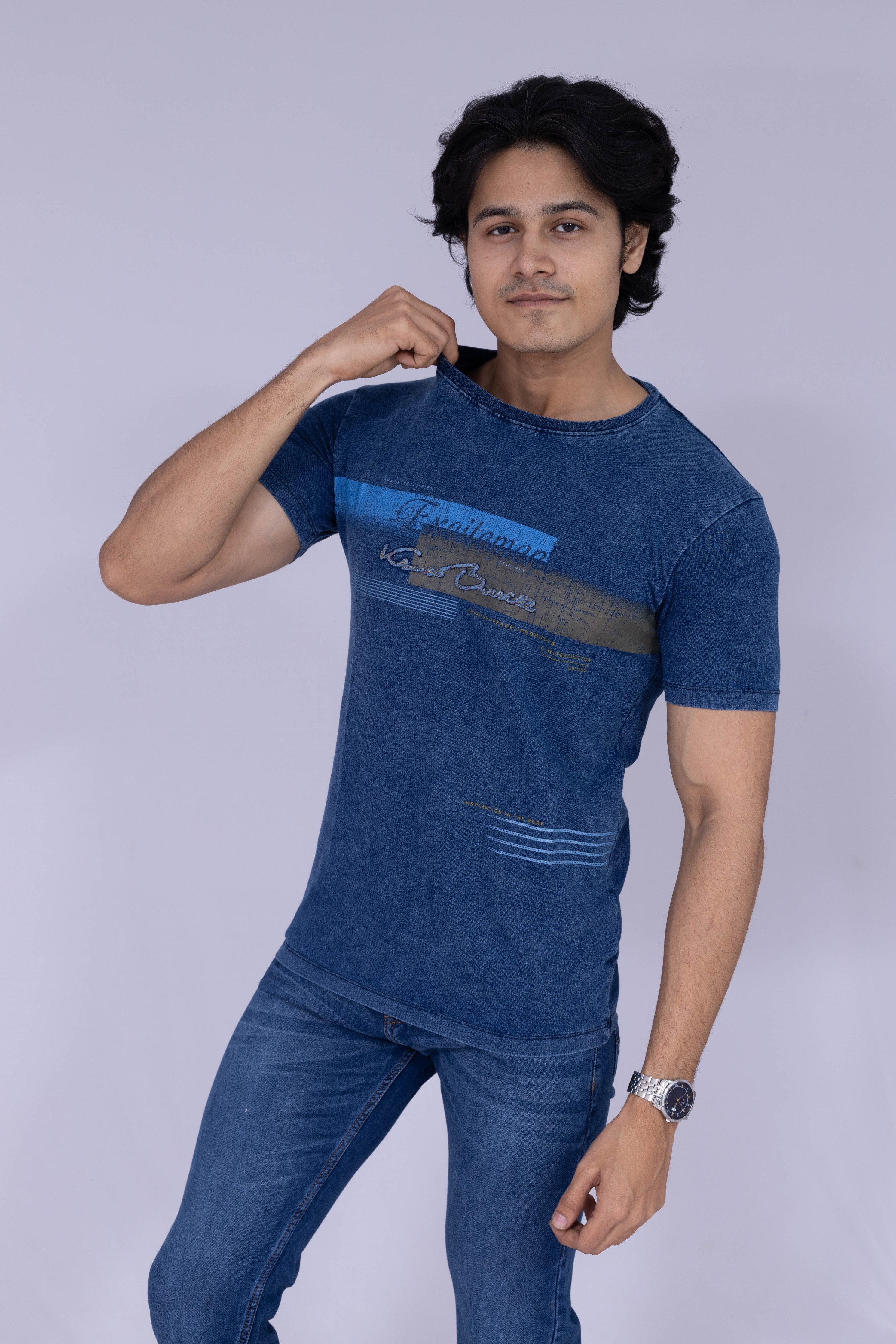 Half sleeve round neck light wash Indigo T-shirt