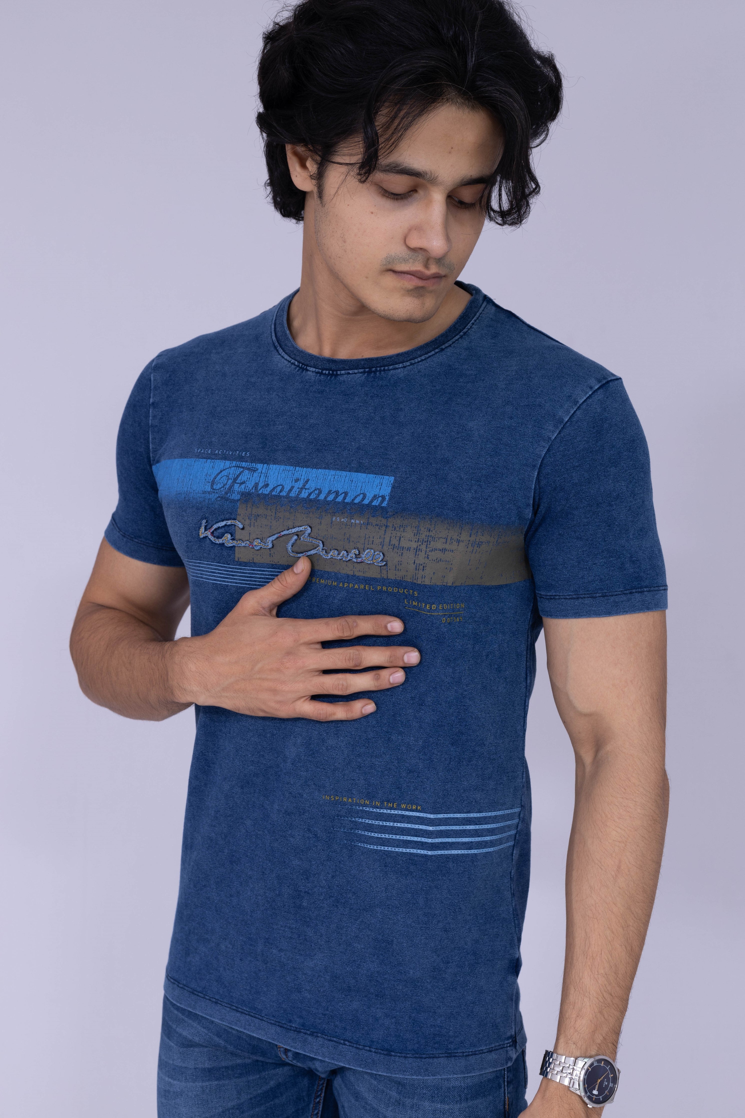 Half sleeve round neck light wash Indigo T-shirt