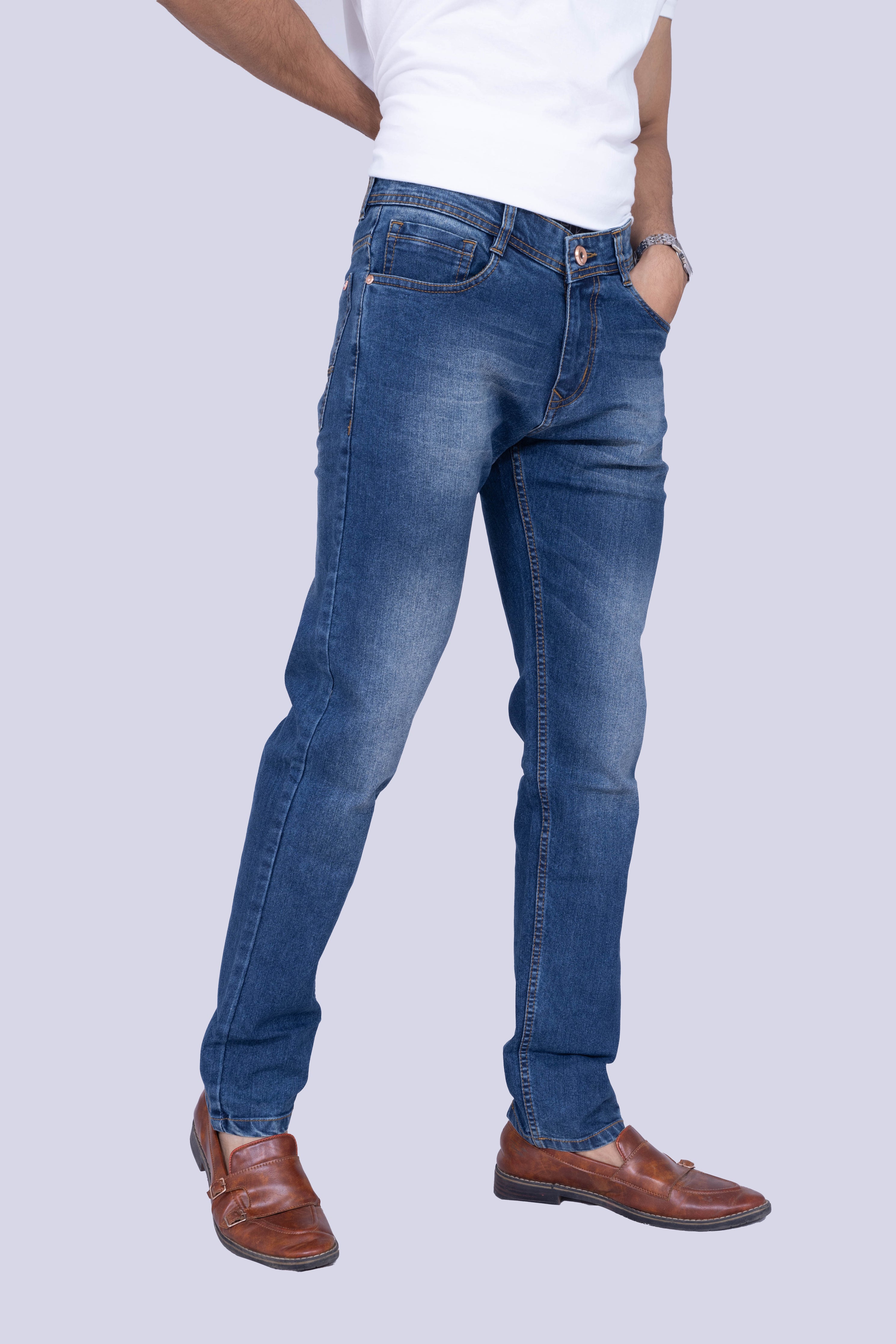 Classic Mid-Wash Indigo Regular fit Jeans