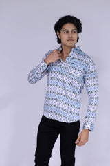 Horizontal pattern printed shirt in blue & white