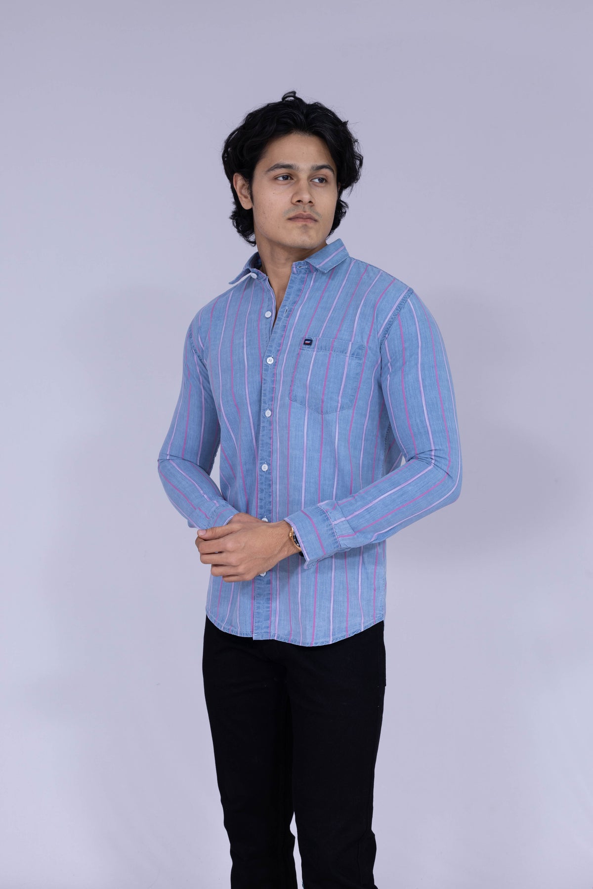 Men's dark blue shirt with pink and white single vertical stripes